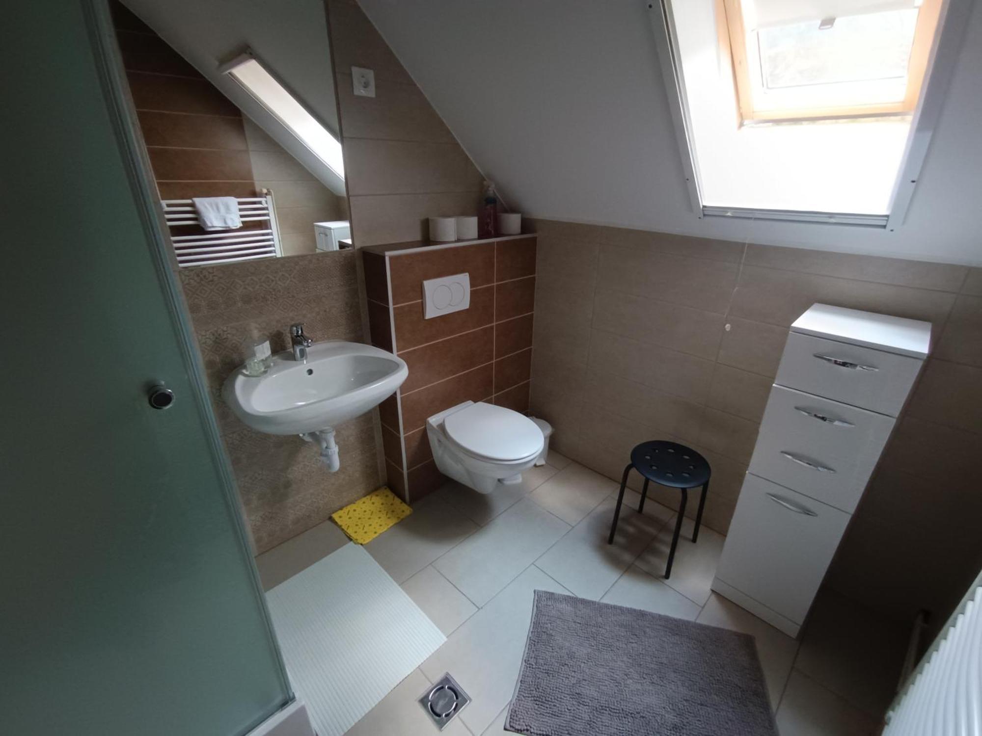Hotel Hétházpuszta Erdészlak Isztimér Esterno foto