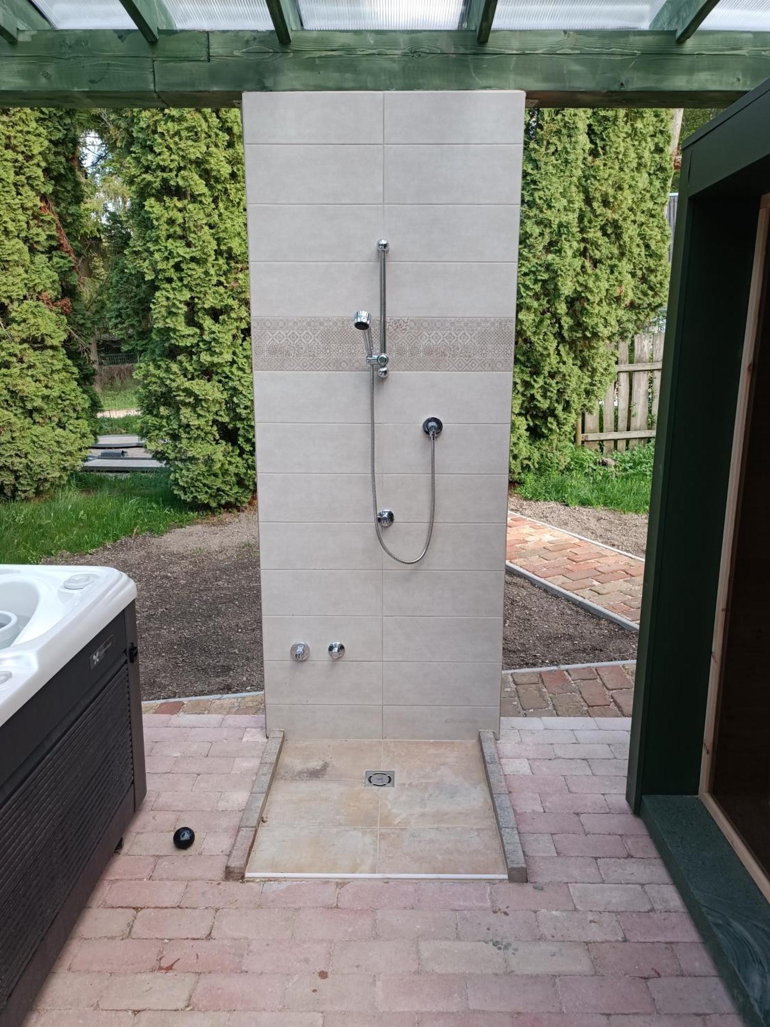 Hotel Hétházpuszta Erdészlak Isztimér Esterno foto